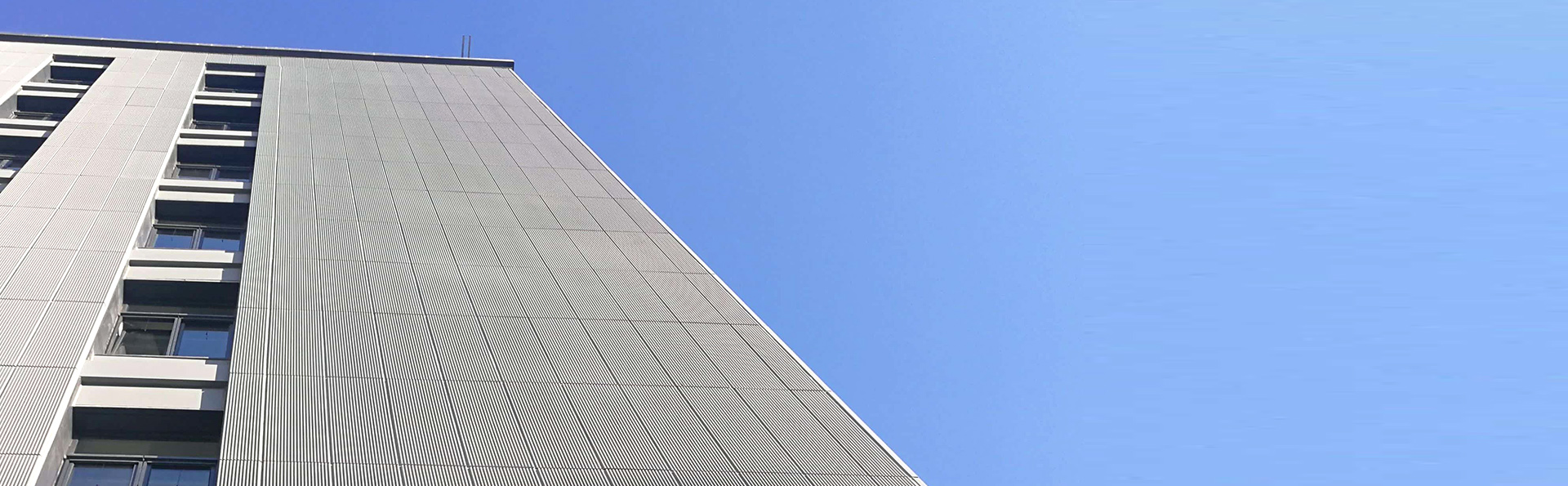 顎式破碎機(jī)現(xiàn)場(chǎng)圖